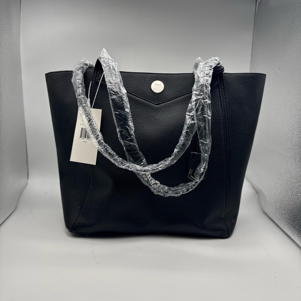 Jessica Moore black handbag New with defect